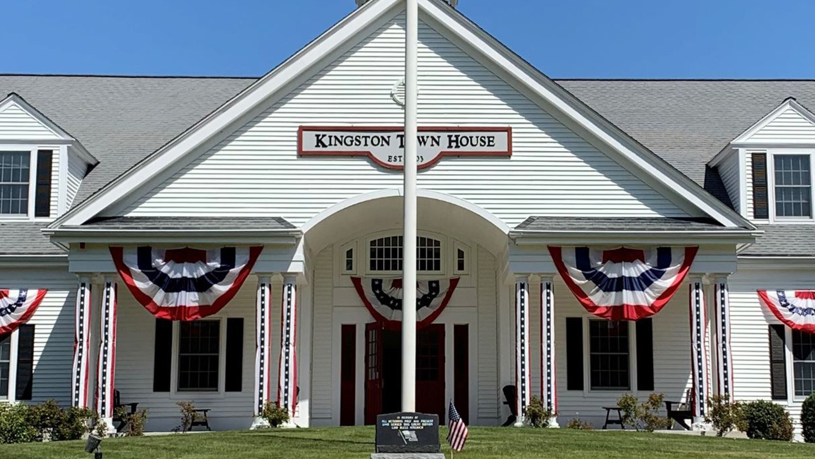 Kingston MA, Town House